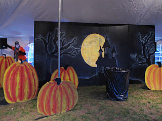 Set with pumpkin flats