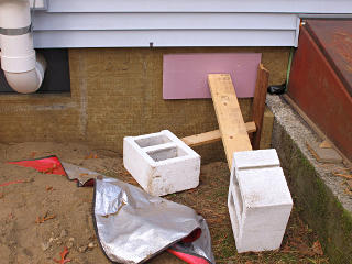 The last two pieces onto the outside!